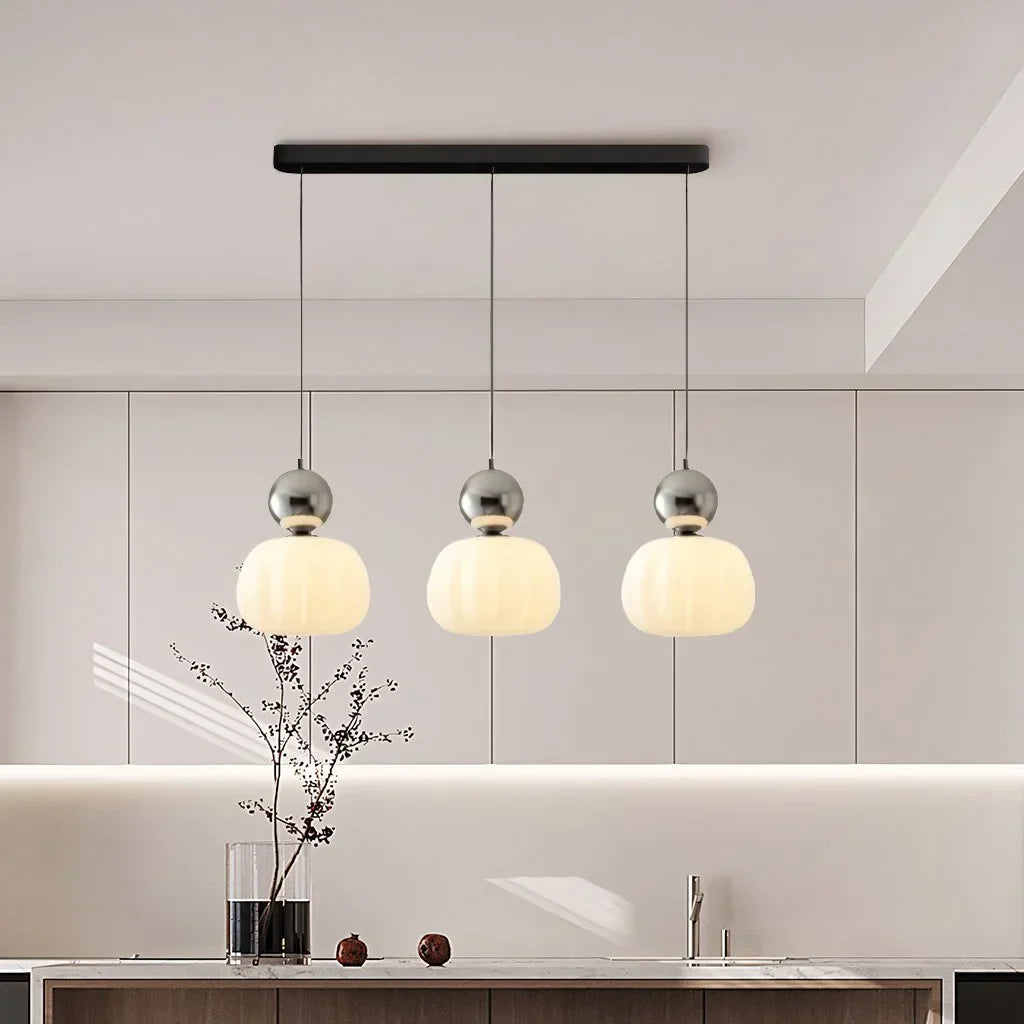 Lampa Wisząca Art Deco – Elegancja Graficzna i Ponadczasowa