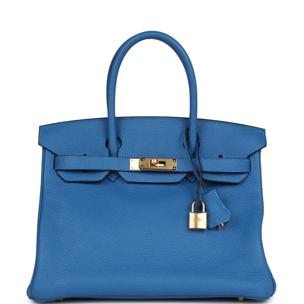 Bolso de Mano de Lujo – Elegancia Atemporal y Acabado Cuidadoso