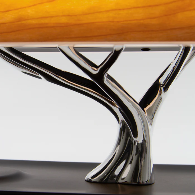 Multifunktionslampe – LED-Licht, kabelloses Ladegerät und Bluetooth-Audio