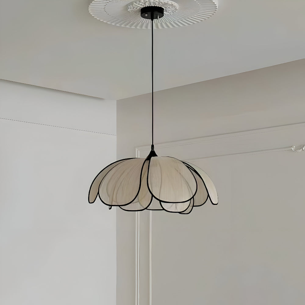 Lampă suspendată elegantă din răchită naturală - decor natural și iluminare armonioasă