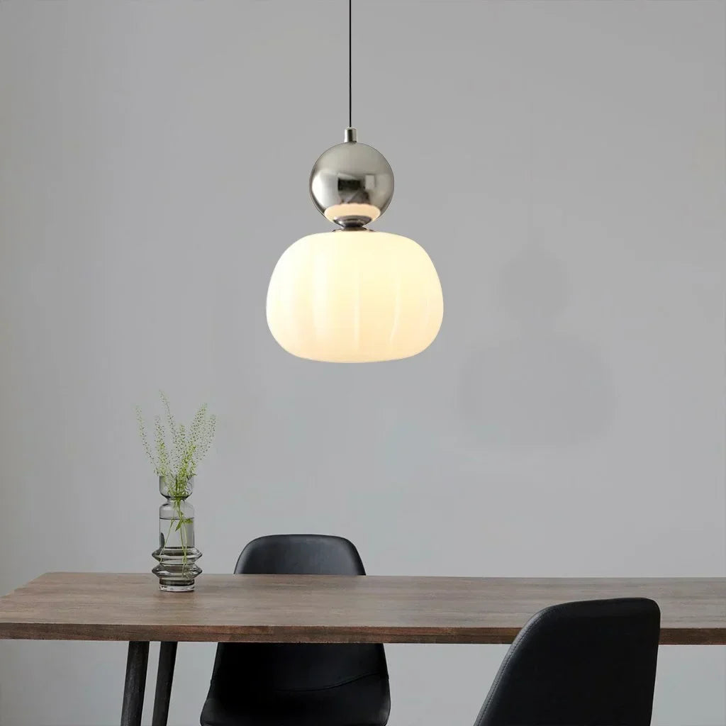 Lampa Wisząca Art Deco – Elegancja Graficzna i Ponadczasowa