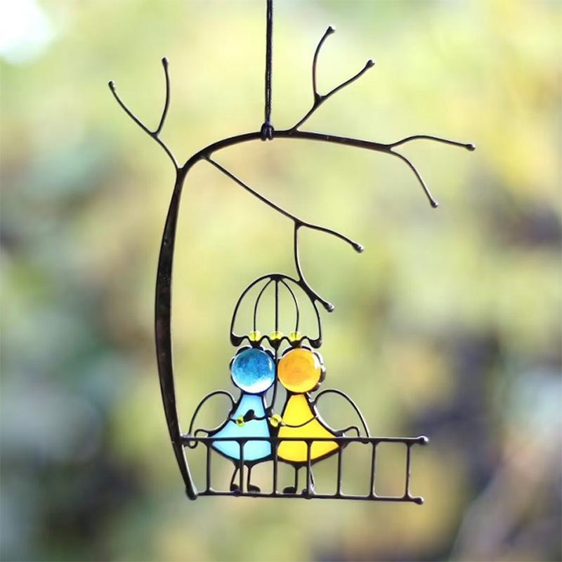 Hanging Decoration – Shiny and Elegant Reflections