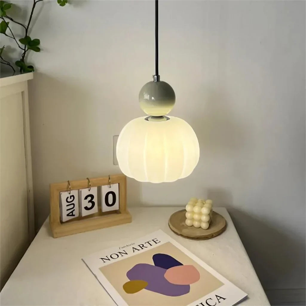 Lampa Wisząca Art Deco – Elegancja Graficzna i Ponadczasowa