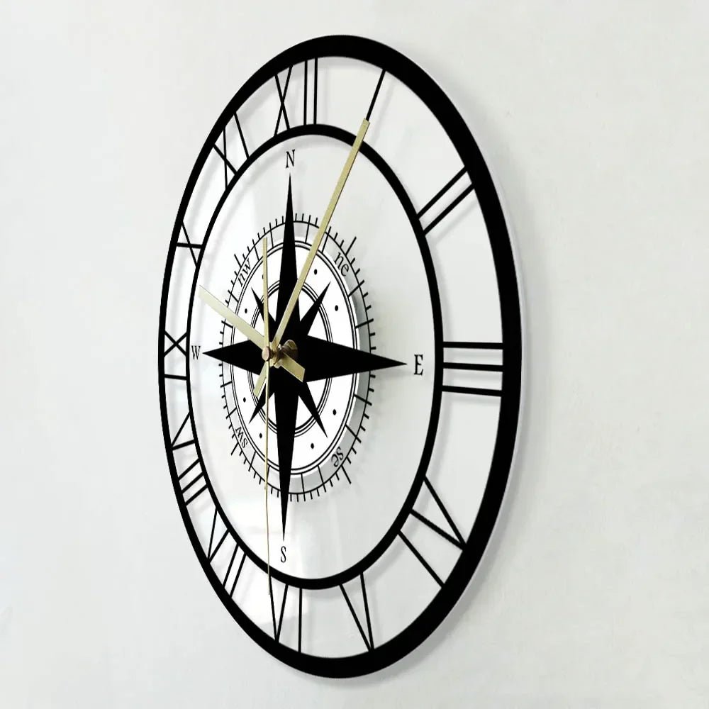 Ceas de perete busolă nautică – Detaliu decorativ elegant și funcțional