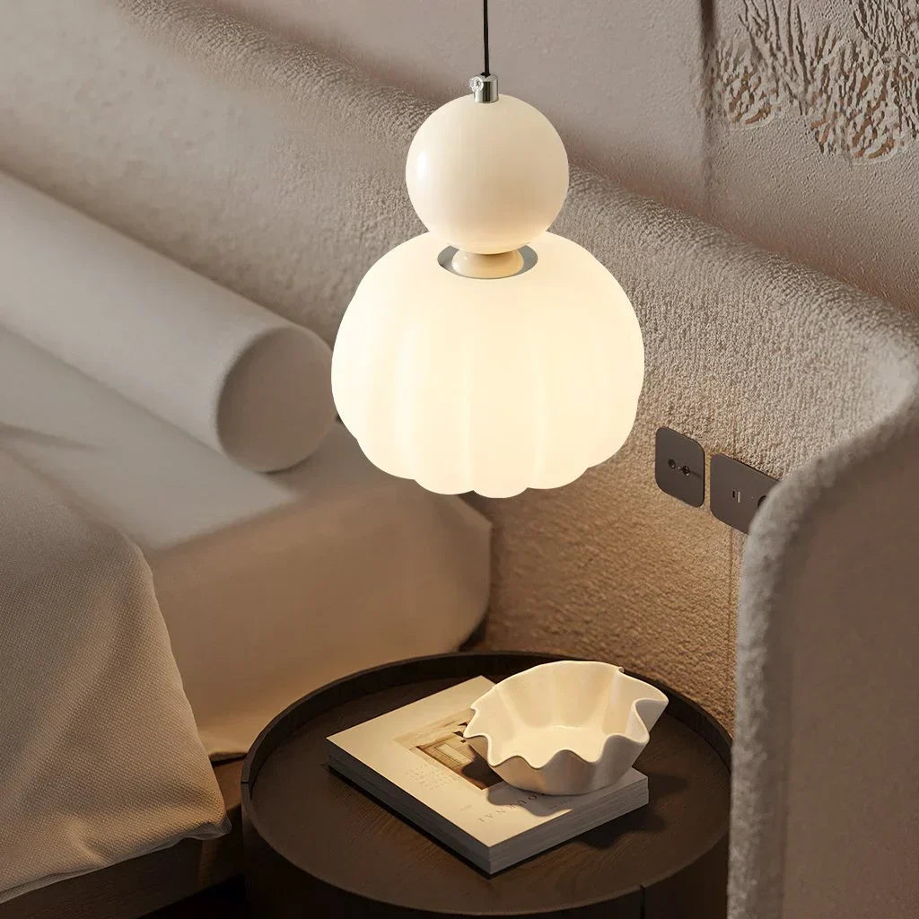 Lampa Wisząca Art Deco – Elegancja Graficzna i Ponadczasowa