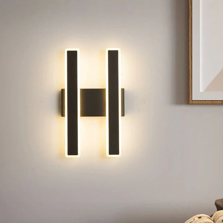 LED Wall Lamp – Minimalist Design and Elegant Lighting 