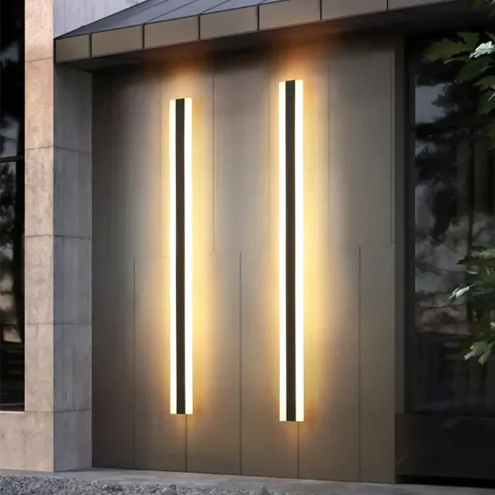 Lámpara de pared de exterior resistente a la intemperie - Solidez y elegancia