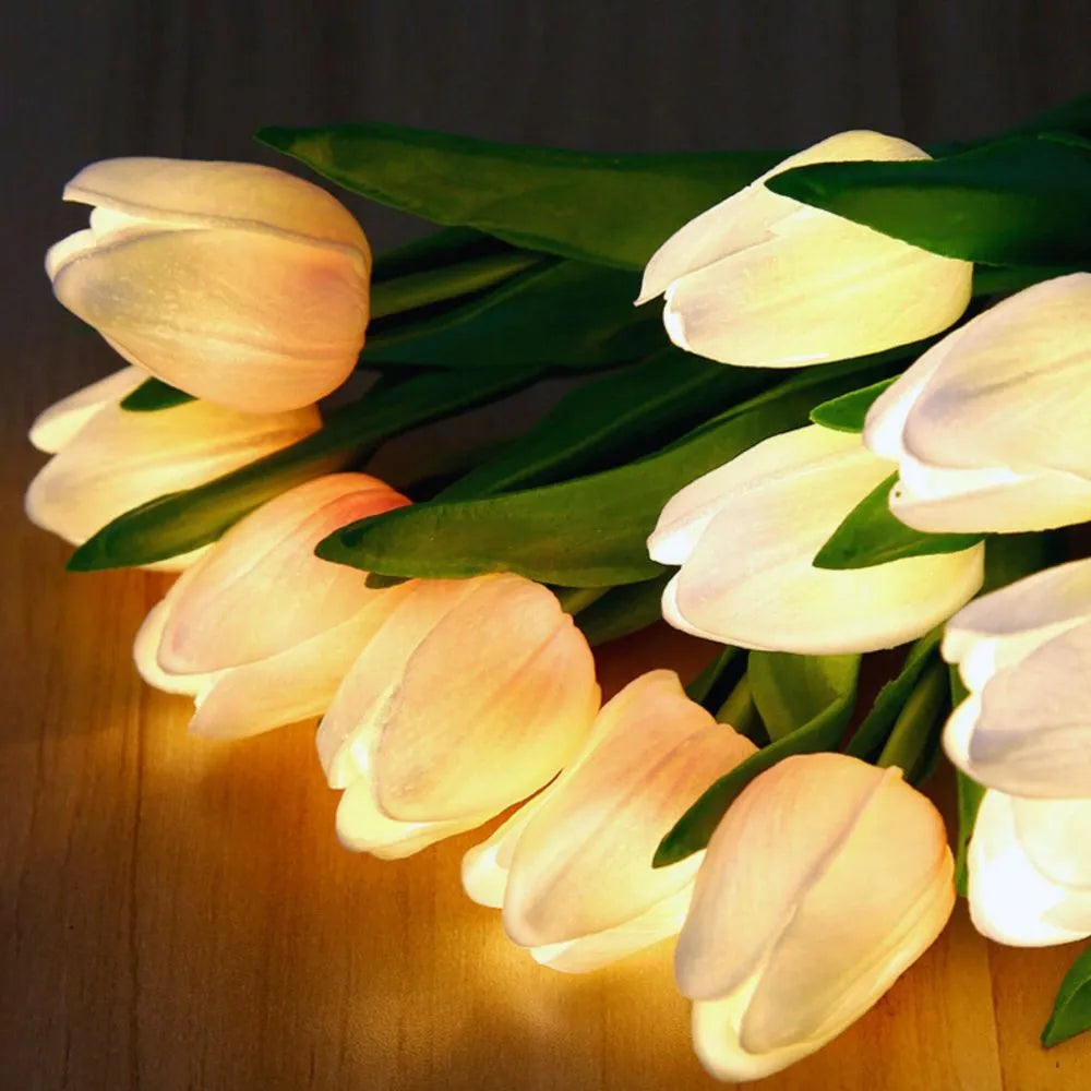 Lámpara Decorativa Tulipán – Ambiente Cálido y Refinado 