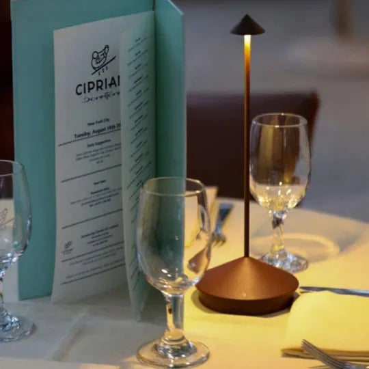 LED Bordlampe – Trådløs og Oppladbar 