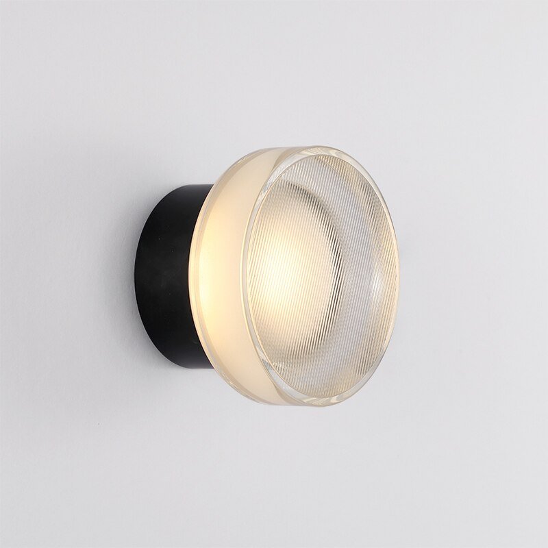 Elegancka Lampa Ścienna – Styl i Nowoczesność 
