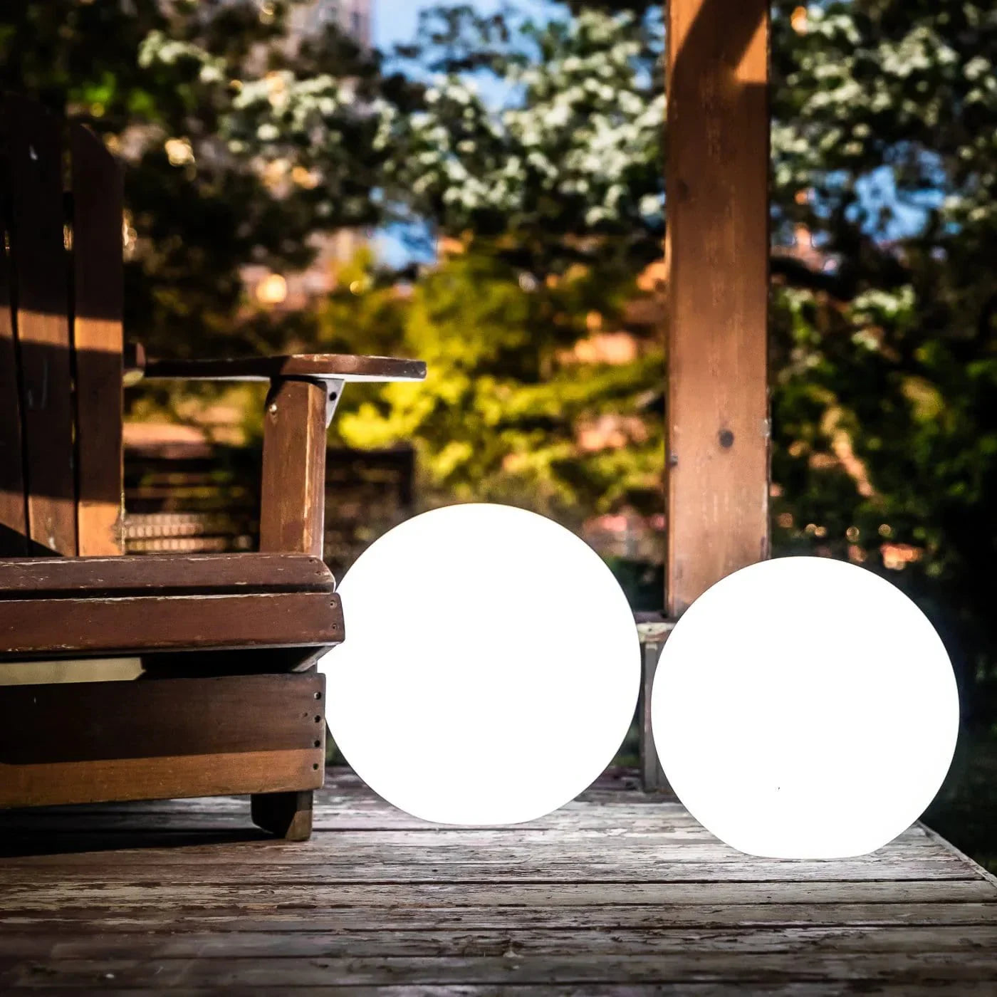 Lampka Sferyczna Zewnętrzna Bezprzewodowa – Mobilne i Eleganckie Oświetlenie 