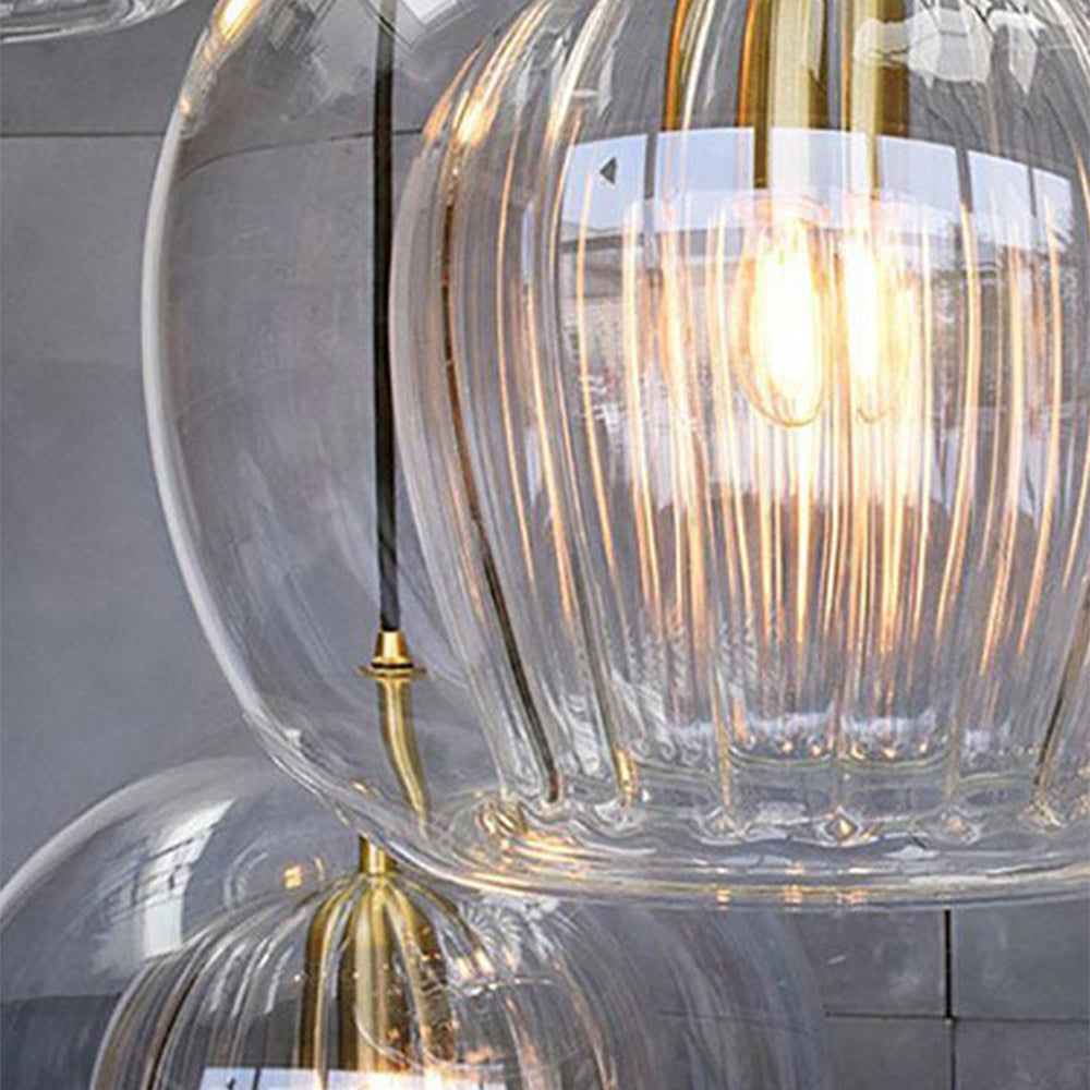 Elegant og Varme Glasspendellampe – Stil og Raffinement 
