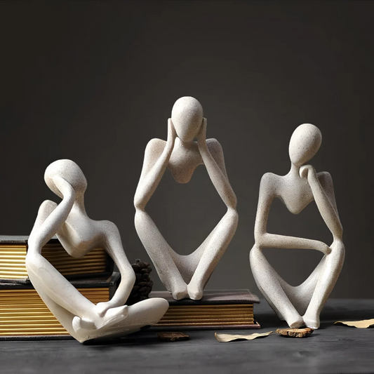 Escultura Abstracta Pensador – Elegancia Contemplativa y Diseño Moderno 