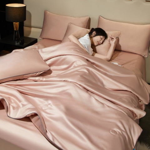 Cooling Duvet – Lightweight and Breathable for Comfortable Sleep 