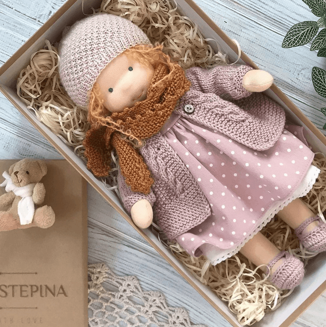Handgefertigte Puppe – Poetisches und Authentisches Geschenk 