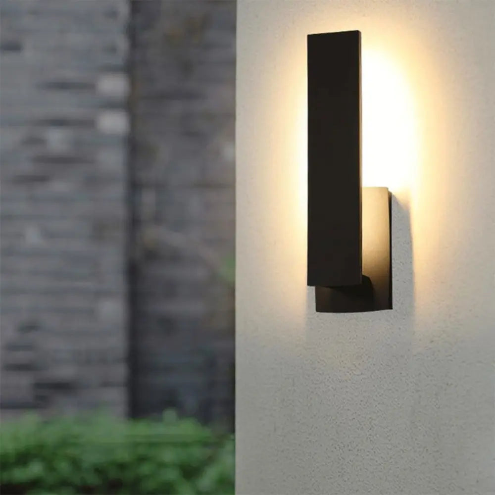 IP65 Bestendige Buiten Wandlamp - Soliditeit en Moderniteit