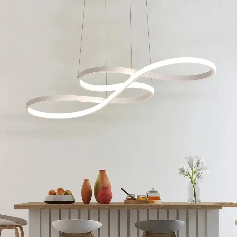 إضاءة LED حديثة على شكل حلقات - تصميم أنيق ومستقبلي 